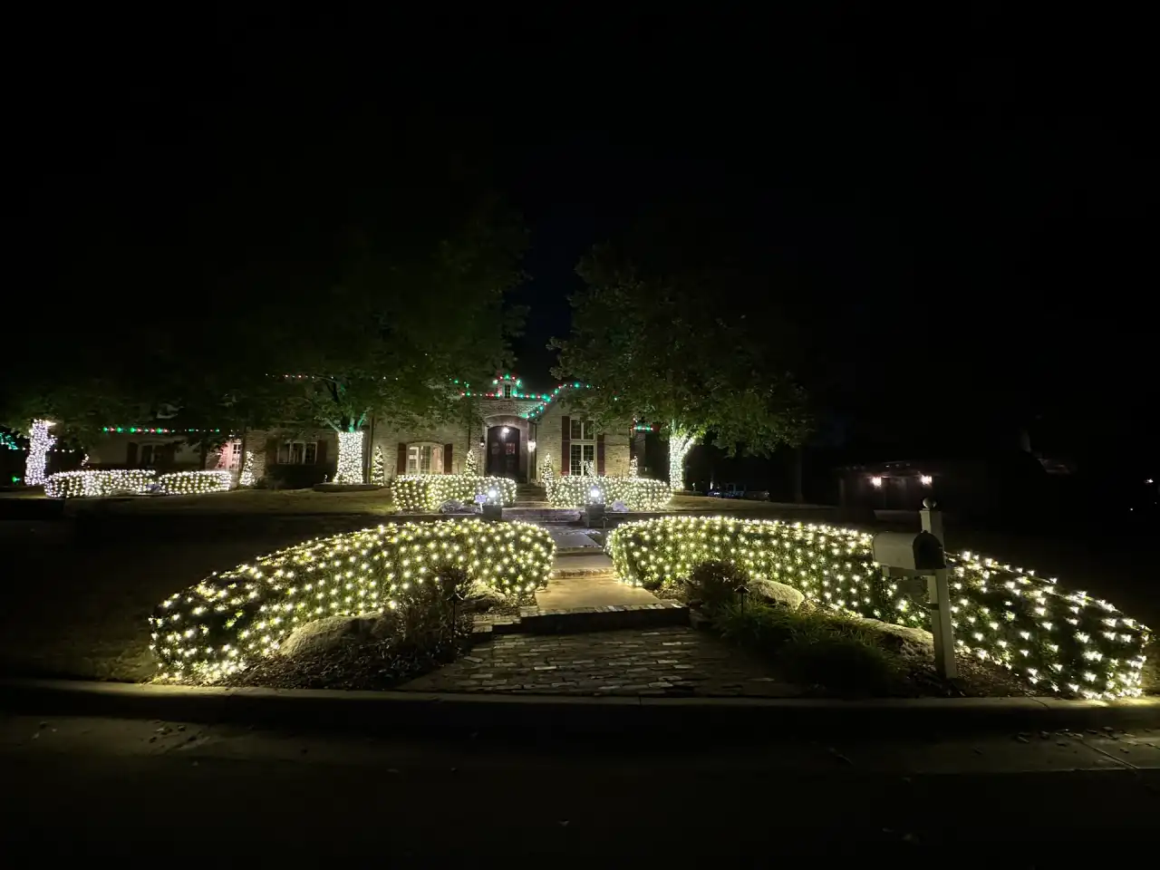 Let it Glow Christmas lighting project 21